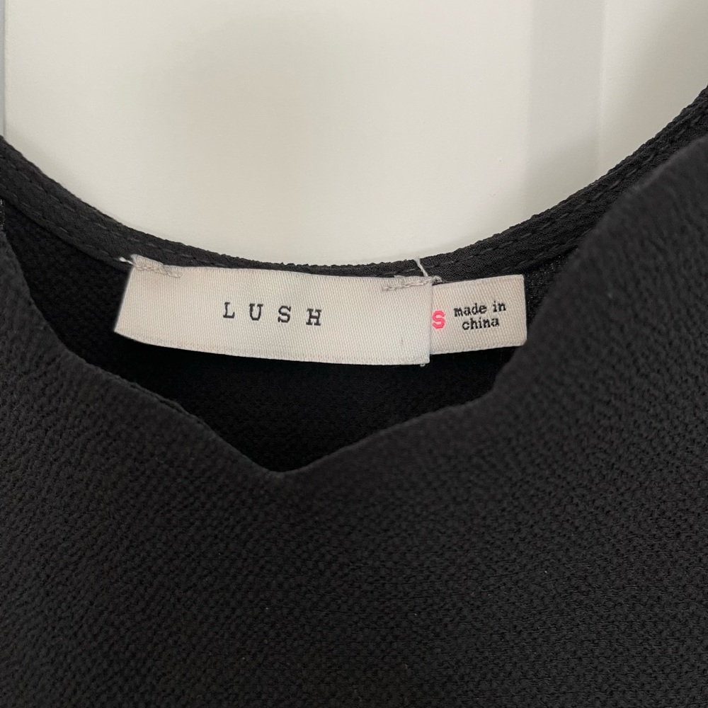 Crop top - Picture 3 of 3